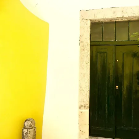 A House In The Palace A Step Away From Lisbon Hébergement de vacances *